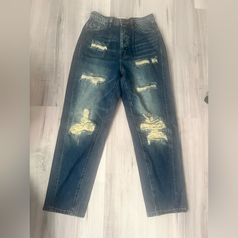Sandrine Rose NWT Size 25 Dark Wash Distressed High‎ Waist Jeans